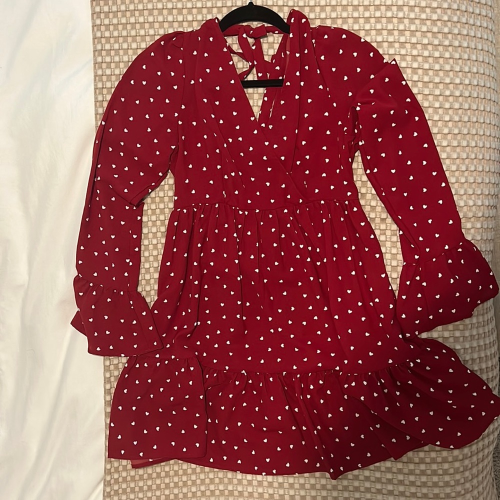 Red long sleeve short dress
